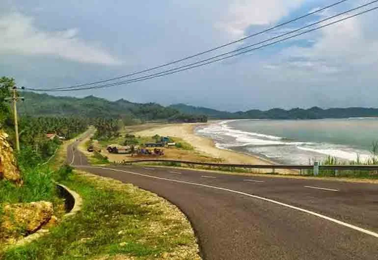 Seru, Mudik Sambil Wisata Pantai di Jalur Lintas Pantai Selatan