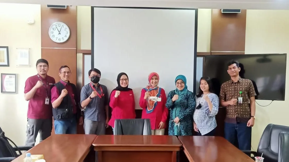 Telkom University Perkuat Komunikasi Pemasaran Digital Desa Wisata Tarumajaya
