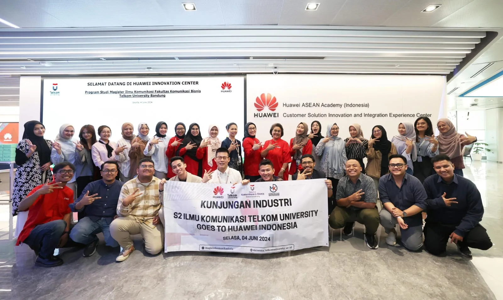 Pererat Kerja Sama dengan Industri, Prodi Magister Ilmu Komunikasi Tel-U Kunjungi Huawei