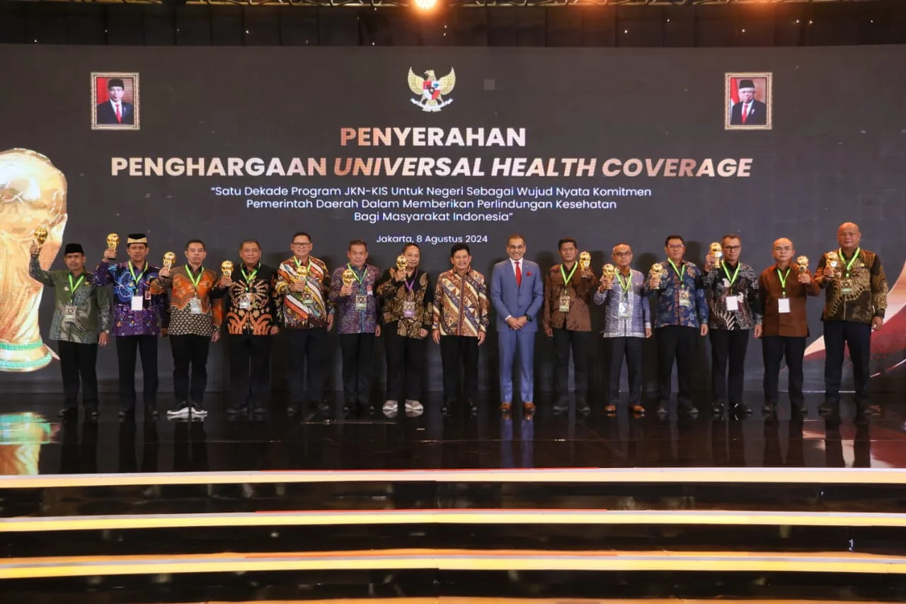 Pemkab Tangerang Raih Penghargaan UHC Award 2024 Tingkat Madya