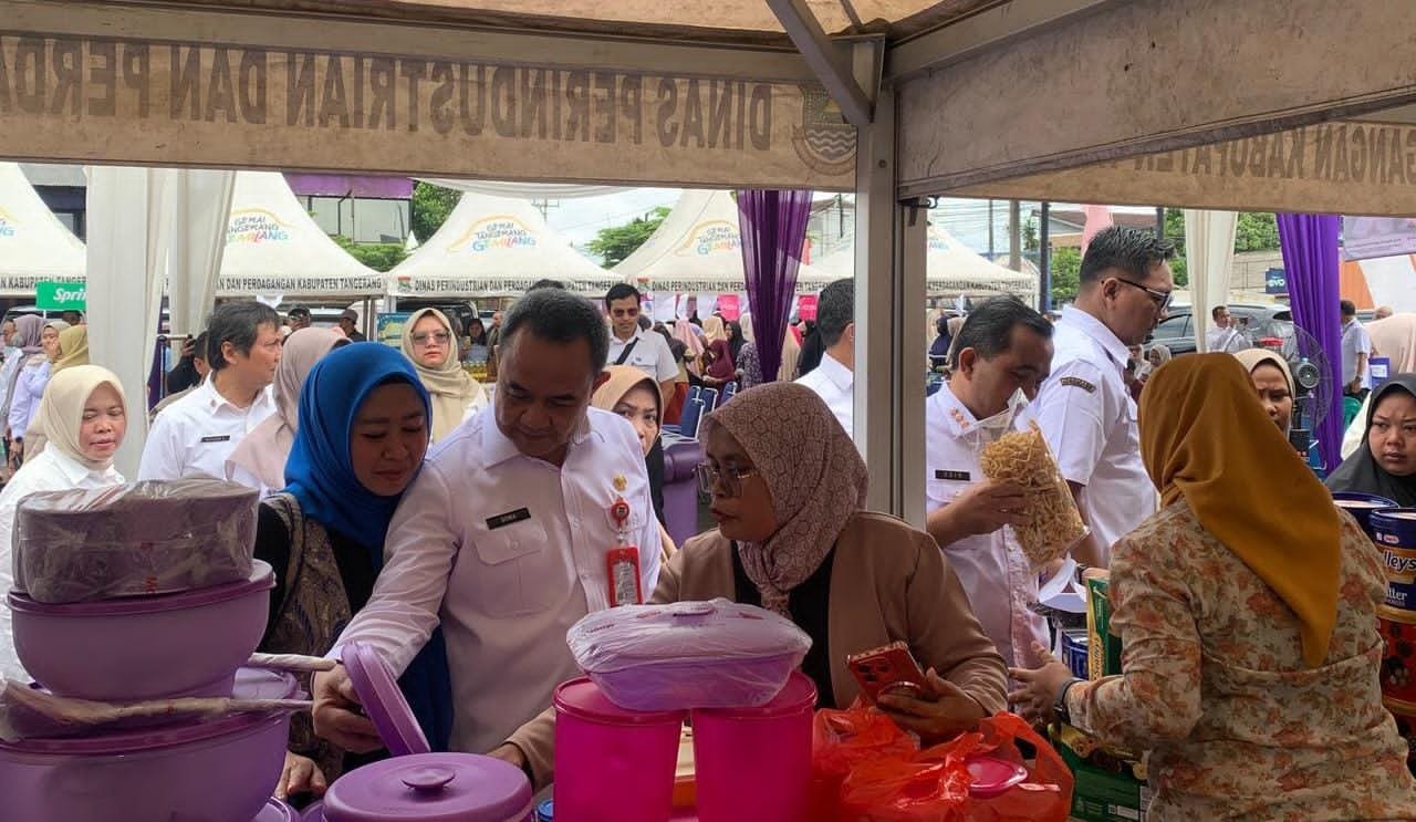Sekda Kabupaten Tangerang Resmi Membuka Bazar Ramadan 1447 Hijriah
